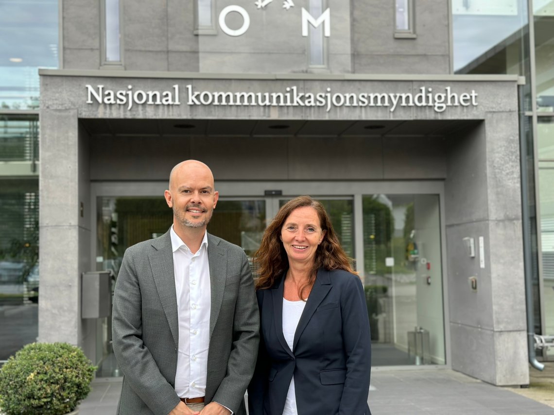   Fungerende direktør i Nkom, John-Eivind Velure og statssekretær, Gunn Karin Gjul
